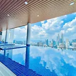 Maxhome Elite At The Luxe
